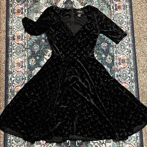 Vintage Black Velvet Dress